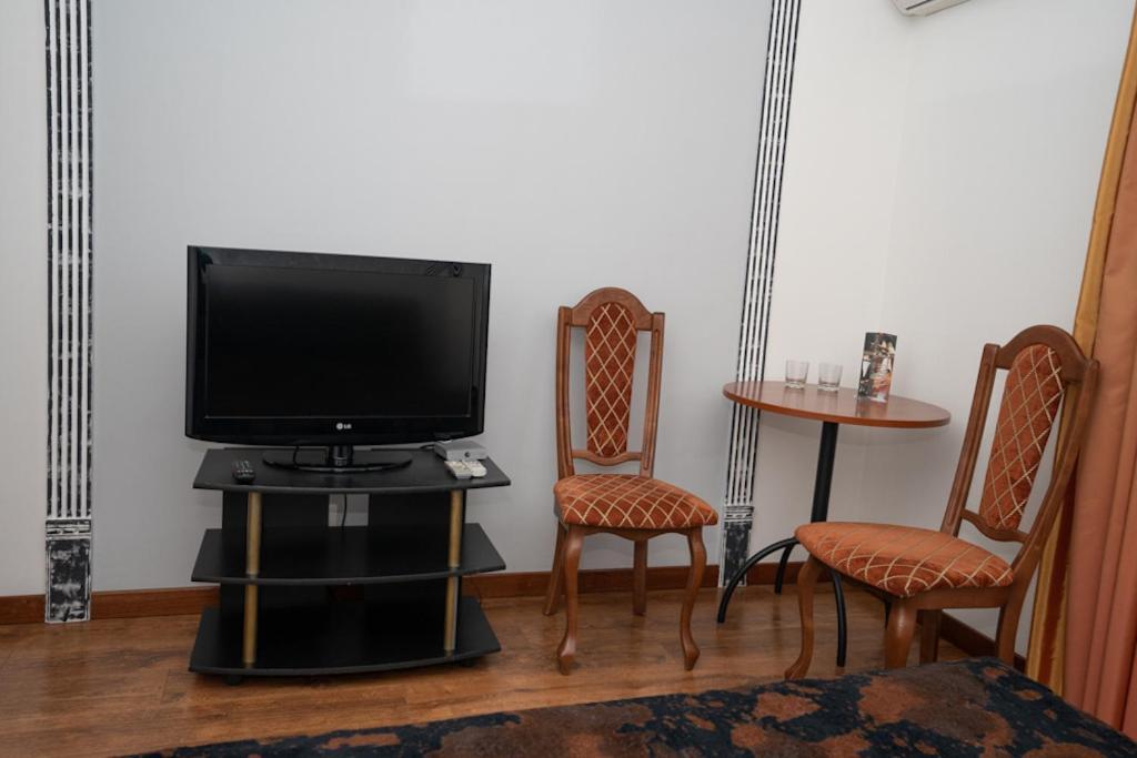 קייב Hotel Piano מראה חיצוני תמונה